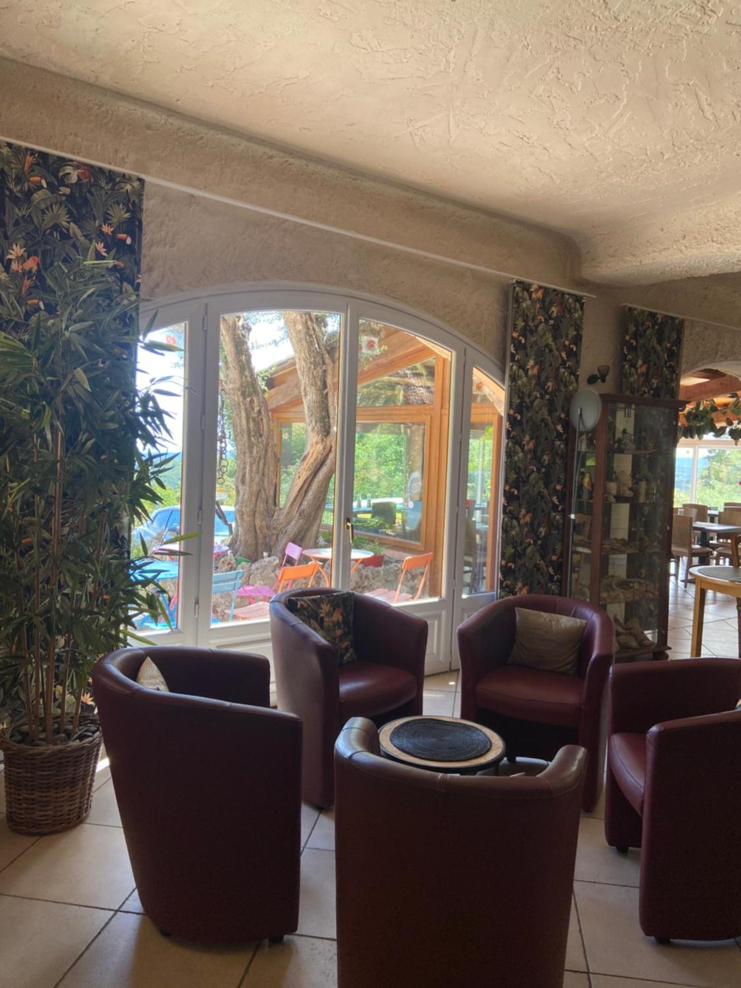 Hotel Les Belles Terrasses Tourrettes-sur-Loup Exterior foto
